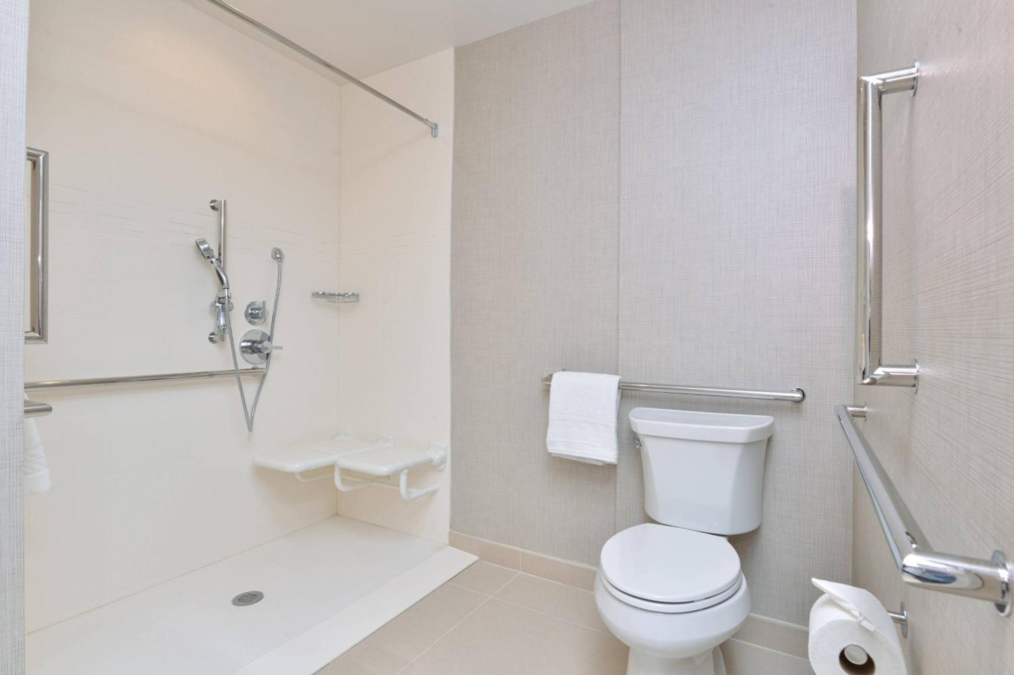 By Marriott St Louis 3* Chesterfield
